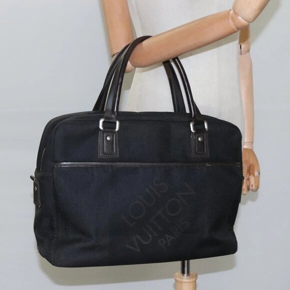 LOUIS VUITTON Damier Geant Yak Business Bag Black Noir